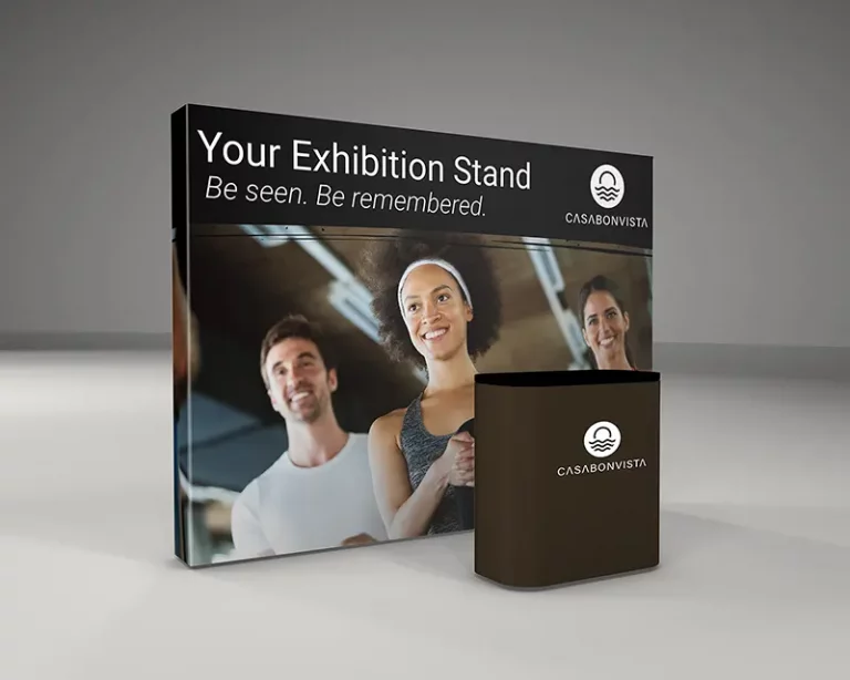 Messestand mit Faltdisplay und Tisch, modernes Messestand-Design für Unternehmen